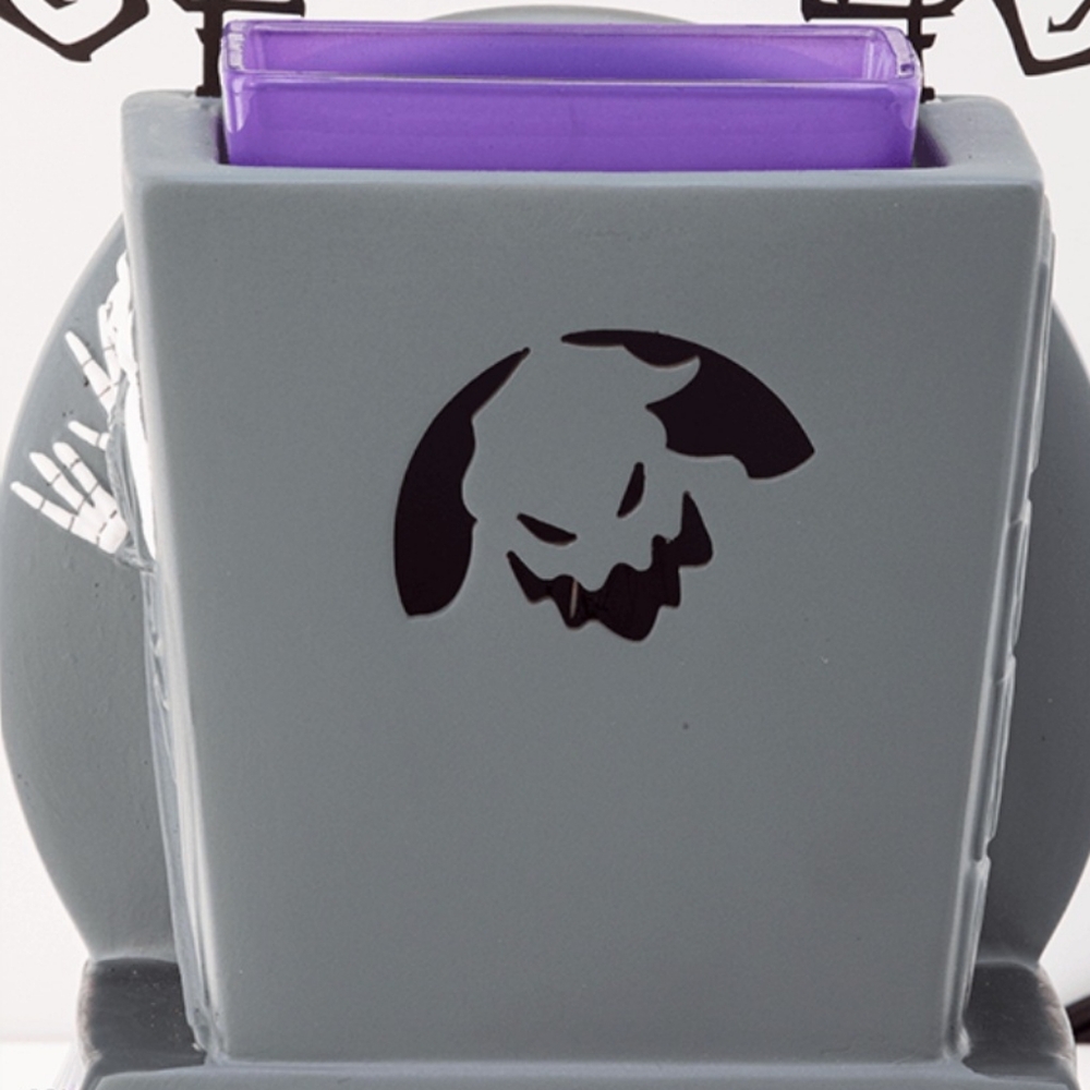 Scentsy The Nightmare Before Christmas Oogie Boogie's Casino Wax Warmer - Picture 5 of 15